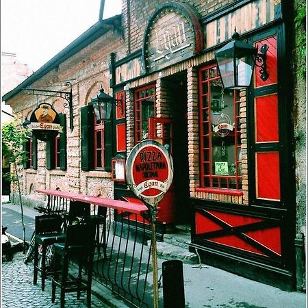 Hostel Egan Uzjhorod Exteriör bild