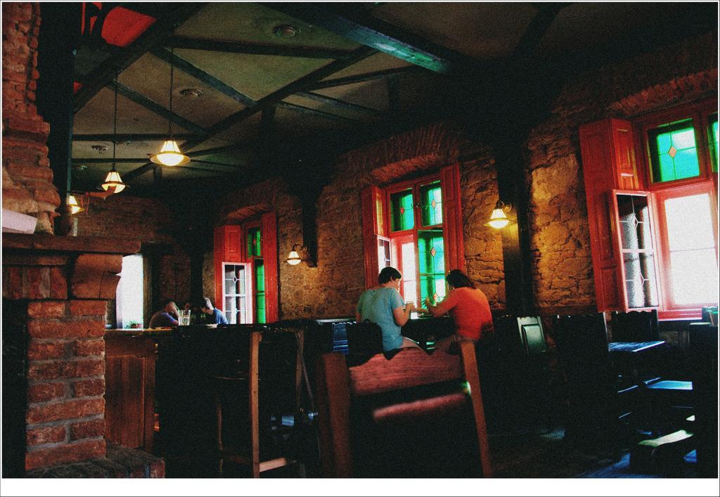 Hostel Egan Uzjhorod Exteriör bild