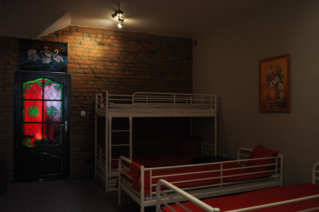 Hostel Egan Uzjhorod Exteriör bild
